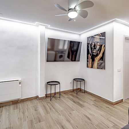 Apartamentos Estrecho Madrid Room photo