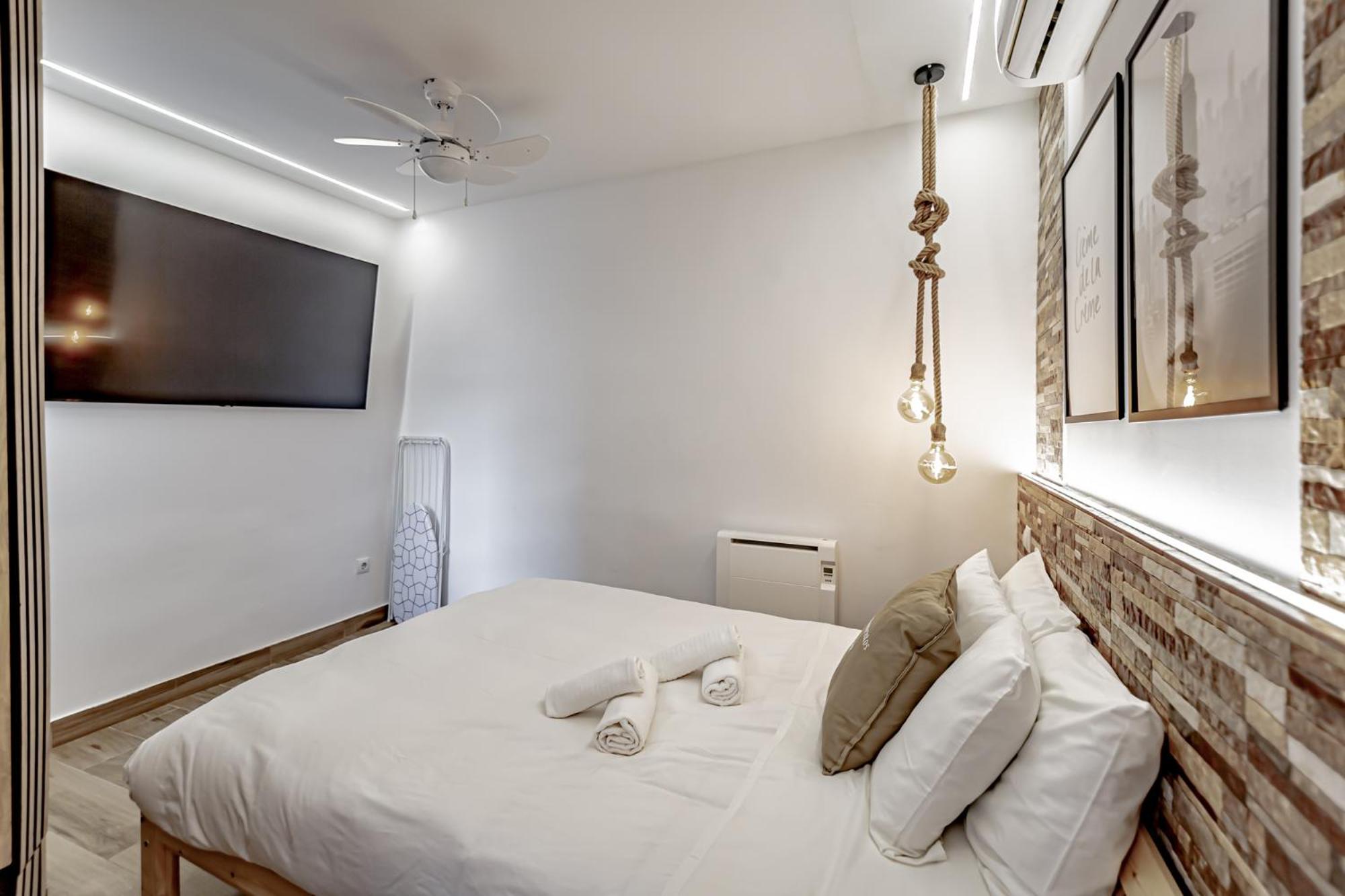 Apartamentos Estrecho Madrid Room photo