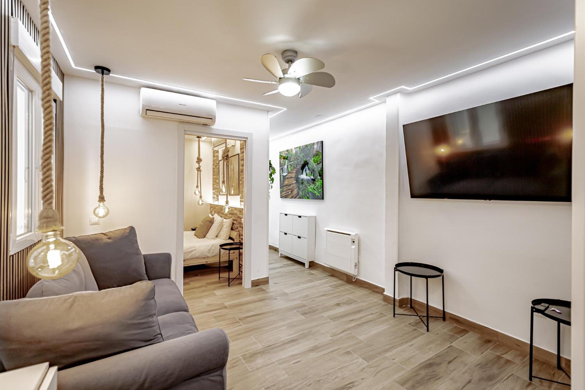 Apartamentos Estrecho Madrid Room photo